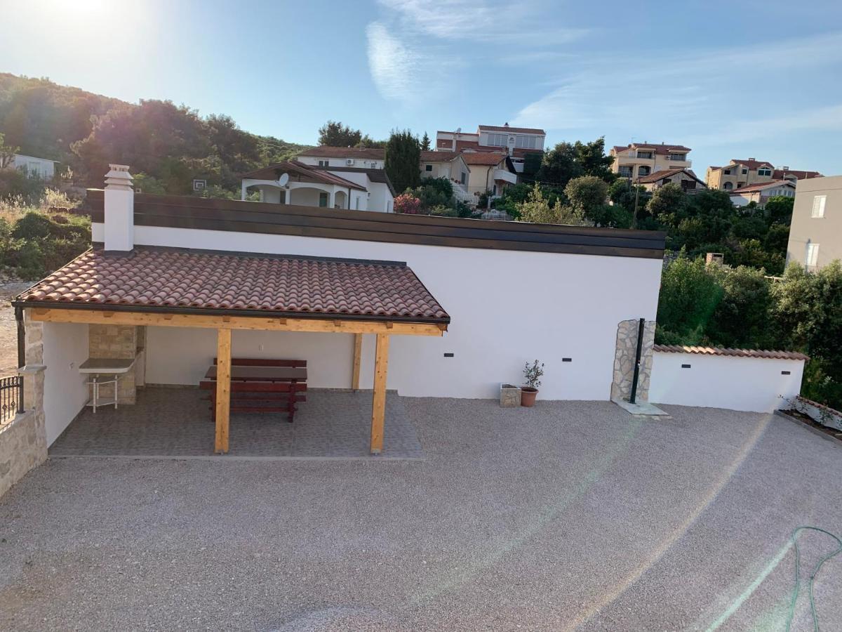 Apartments Mais Tisno Exterior photo