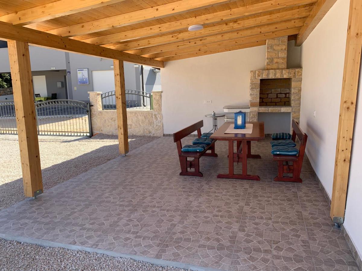 Apartments Mais Tisno Exterior photo