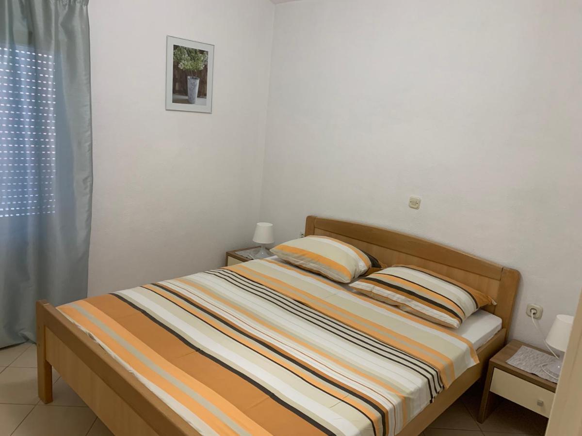 Apartments Mais Tisno Exterior photo