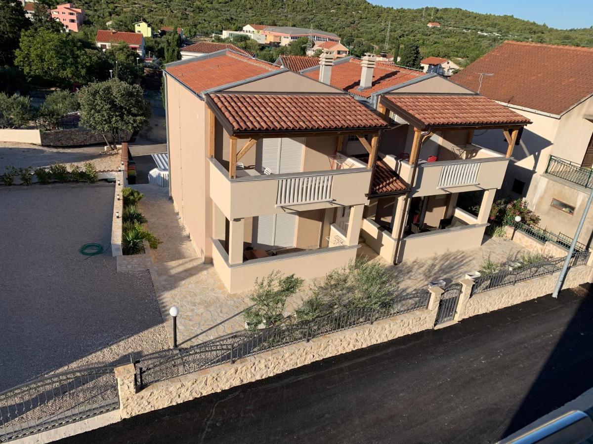 Apartments Mais Tisno Exterior photo