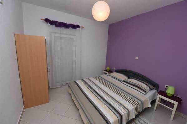 Apartments Mais Tisno Exterior photo